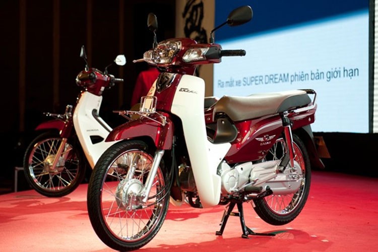 Honda Super Dream ban dac biet gia 19 trieu tai Viet Nam-Hinh-4