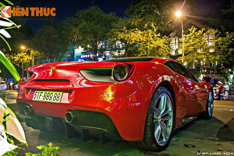 Ferrari 488 GTB tri gia 15 ty do ruc tren pho Sai Gon-Hinh-10