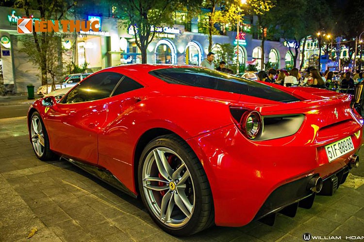 Ferrari 488 GTB tri gia 15 ty do ruc tren pho Sai Gon-Hinh-9