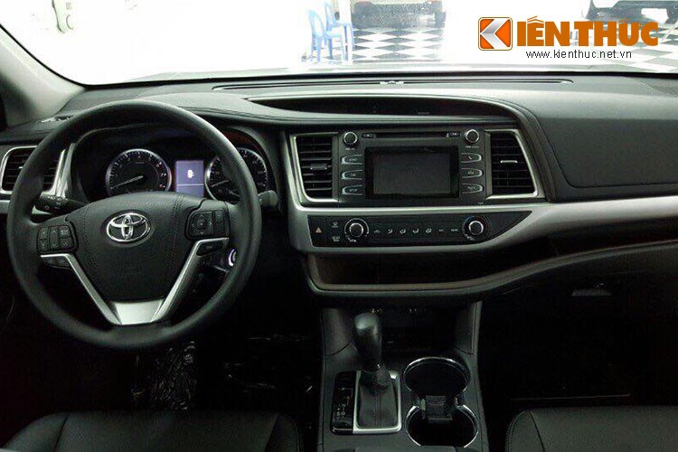 Toyota Highlander 2016 gia hon 2 ty dong tai Ha Noi-Hinh-5