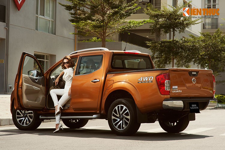 “Bong mat” ngam chan dai ben Nissan Navara EL tai VN-Hinh-14