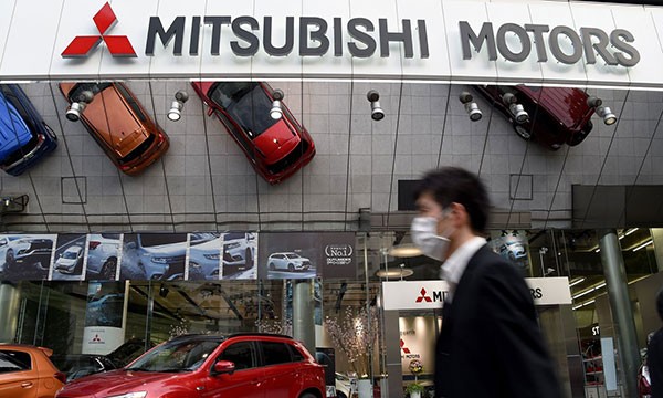 Mitsubishi thua nhan gian lan khi thai tren hon 600 ngan oto