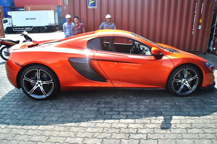 Sieu xe tien ty McLaren 650S mui tran thu 3 ve Viet Nam-Hinh-3