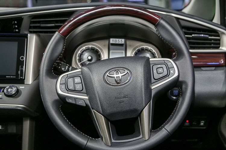 Toyota Innova 2016 se co gia gan 1 ty dong tai Viet Nam-Hinh-10