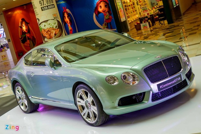 Sieu xe Bentley 11,2 ty roi Ha Noi vao Sai Gon 