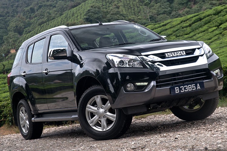 SUV Isuzu MU-X se co gia 960 trieu dong tai Viet Nam?-Hinh-9