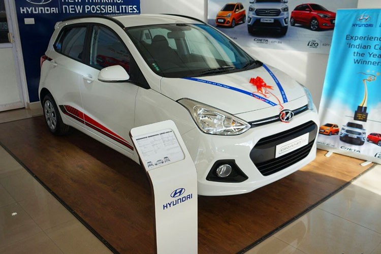 Hyundai i10 phien ban dac biet gia 200 trieu dong