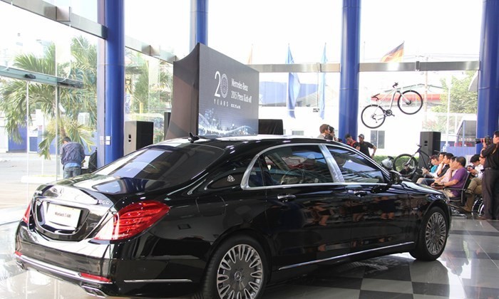 Xe sang 10 ty Maybach S600 