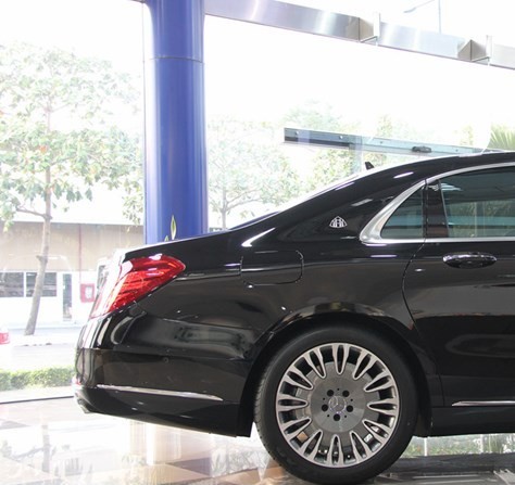 Xe sang 10 ty Maybach S600 