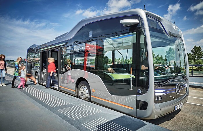 Xe buyt tu lai Mercedes-Benz Future Bus ra mat toan cau-Hinh-3