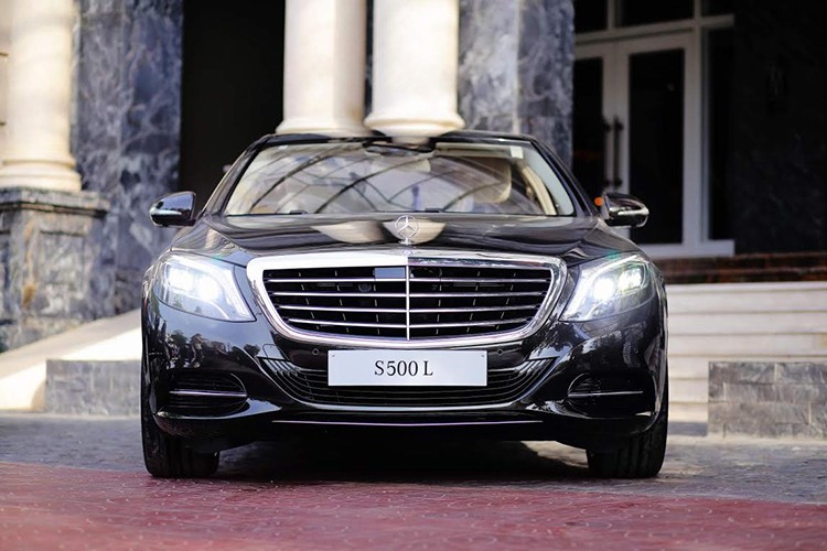 Bo doi Mercedes-Benz S500 hon 5 ty cap ben Hoi An-Hinh-3