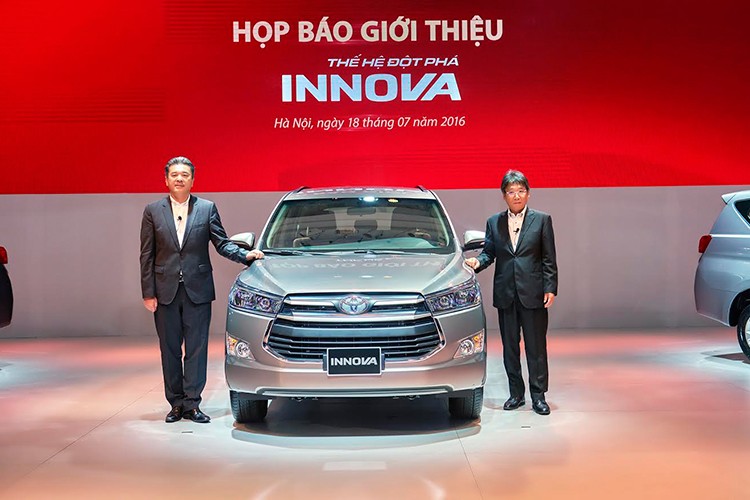 Toyota Viet Nam ban hon 500 xe Innova moi sau hai tuan