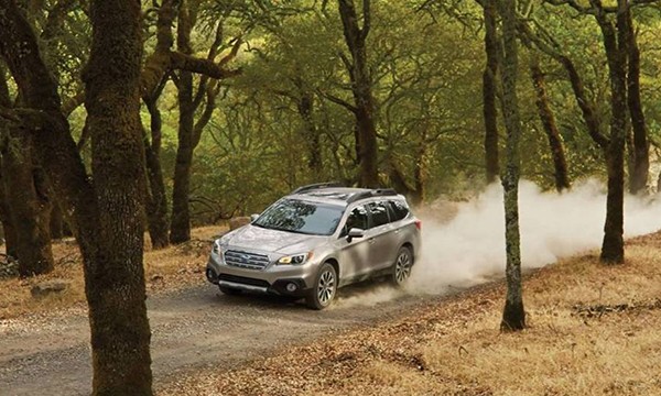 Subaru Outback 2017 vua ra mat da 