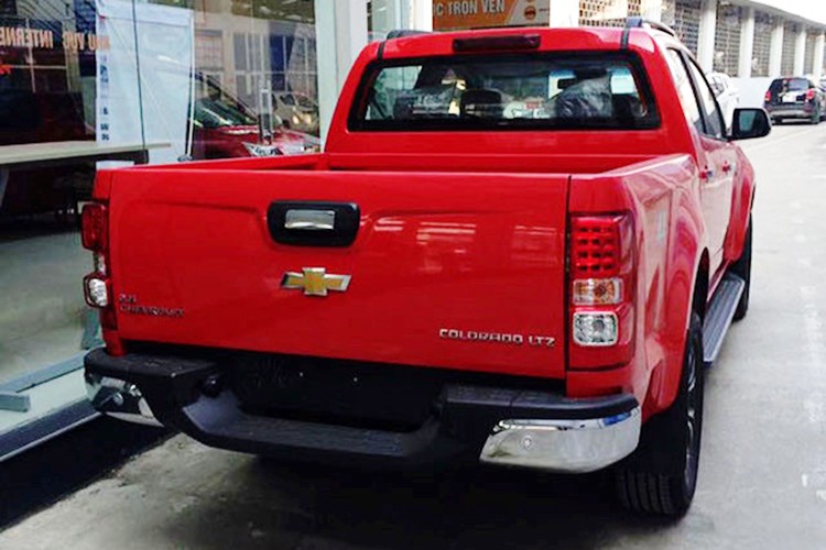 Ban tai Chevrolet Colorado 2016 