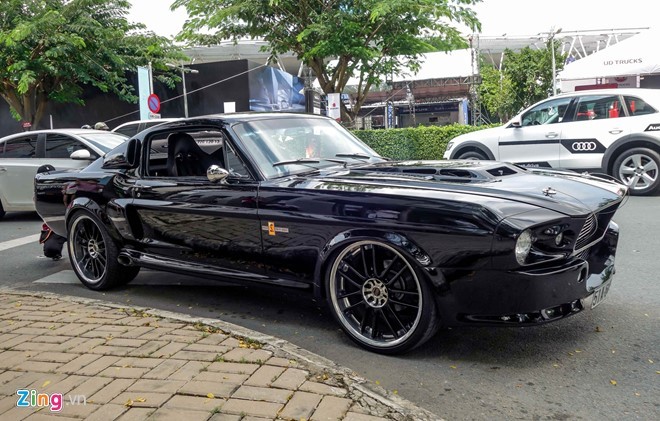 Ford Mustang 