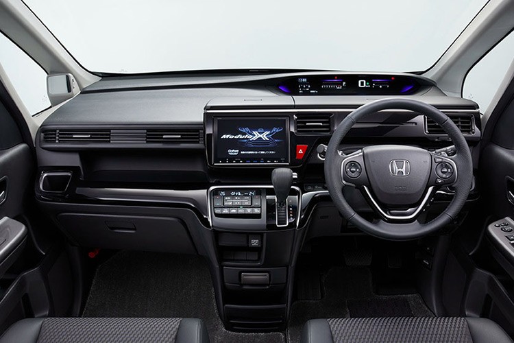 Honda StepWGN Modulo X - MPV gia dinh gia 790 trieu-Hinh-5