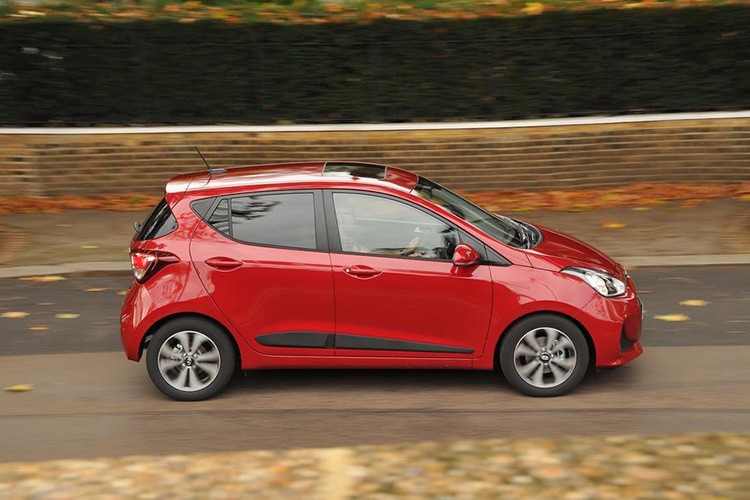 Hyundai i10 ban nang cap 