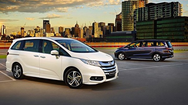 Honda trieu hoi hon 640.000 chiec minivan Odyssey-Hinh-3