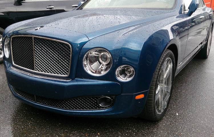 Xe sang Bentley 