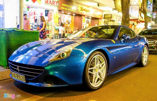 Sieu xe Ferrari California T gia 15 ty 