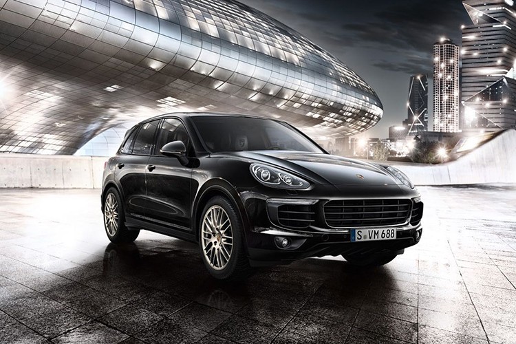 Porsche Cayenne Platium co gia tu 4,67 ty dong tai VN