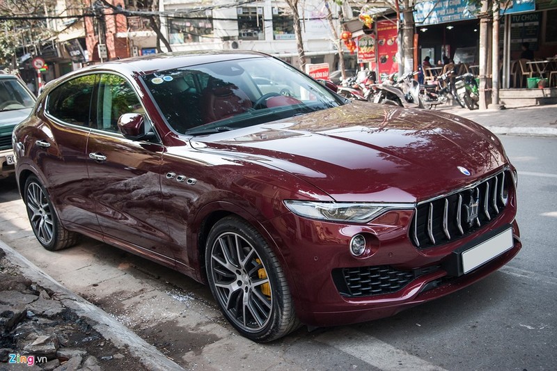 Xe sang Maserati Levante hon 5 ty lan banh tai Ha Noi-Hinh-4