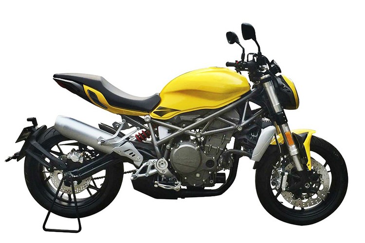 Benelli streetfighter 750GS 