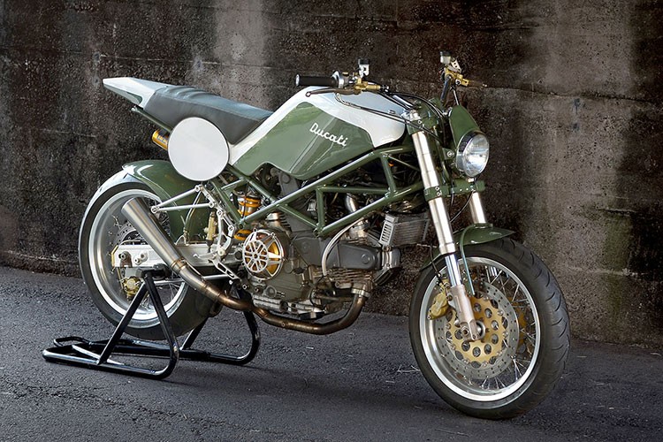 Ducati M900 lot xac Monster Tracker 