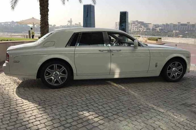 Sieu xe sang Rolls-Royce deo bien so gan 200 ty dong-Hinh-3