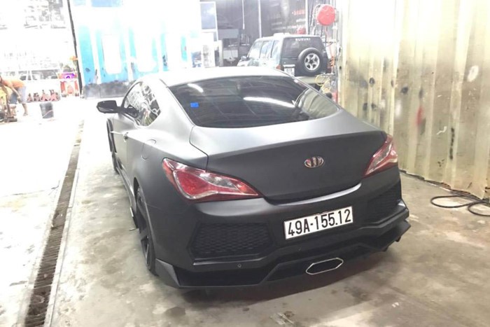 Tho Viet &quot;bien hinh&quot; Hyundai Genesis thanh xe sang Lexus-Hinh-8