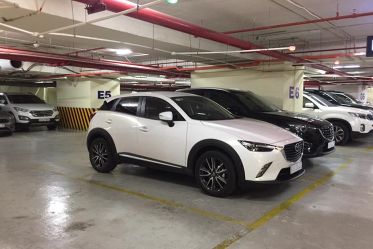 &quot;Soi&quot; Mazda CX-3 gia re ra bien trang tai Viet Nam-Hinh-2