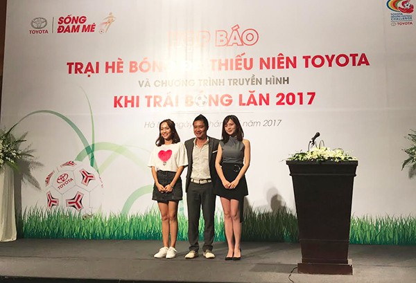 Toyota Viet Nam khoi dong Trai he bong da thieu nien 2017-Hinh-2