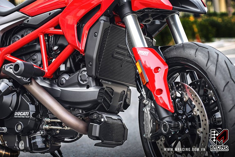 Moto Ducati Hypermotard moi gia 487 trieu tai Sai Gon-Hinh-4