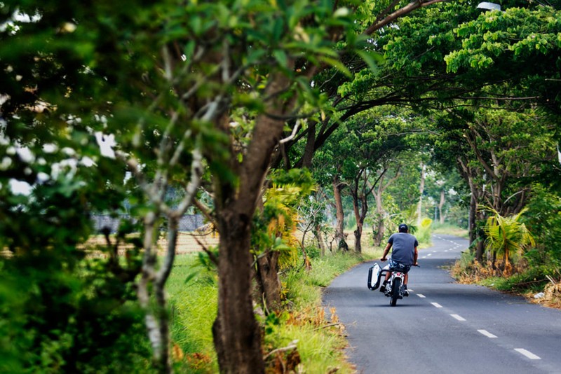 Honda Super Cub C70 do cua dan choi luot song-Hinh-3