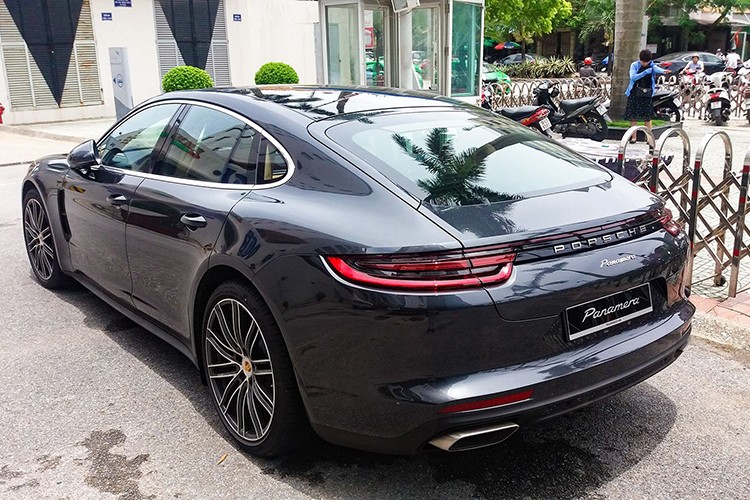 Porsche Panamera Turbo 2017 gia 12 ty tai Hai Phong-Hinh-3