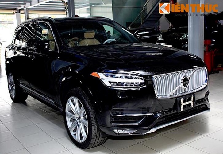 Xe an toan nhat the gioi Volvo XC90 "dinh loi" an toan