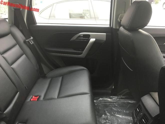 Acura MDX &quot;nhai&quot; tai Trung Quoc gia gia chi 261 trieu-Hinh-7