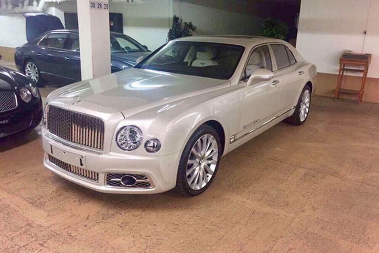 &quot;Dap thung&quot; Bentley Mulsanne Speed 2017 tien ty tai Viet Nam-Hinh-13