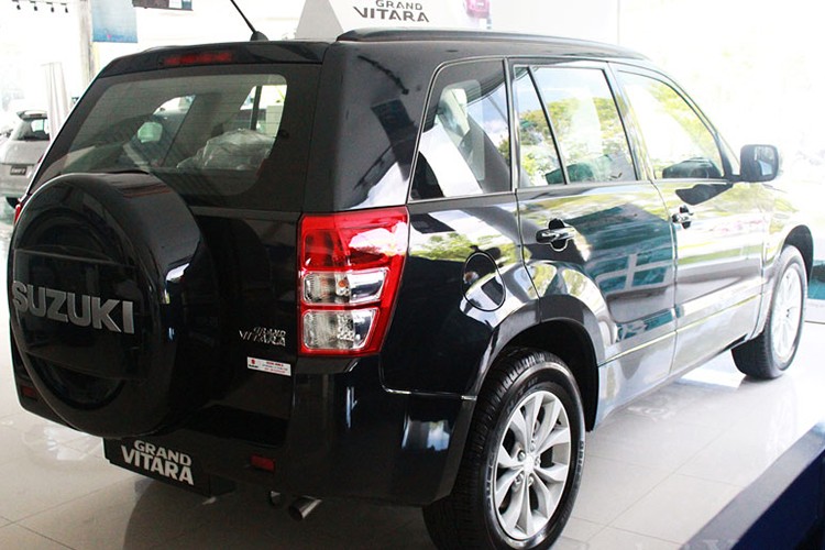 Suzuki Grand Vitara giam gia gan 200 trieu co thoat &quot;e&quot;?-Hinh-3