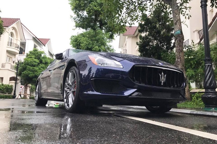 Xe sang Maserati Quattroporte gia 11,8 ty &quot;nhap tich&quot; Ha Noi-Hinh-2