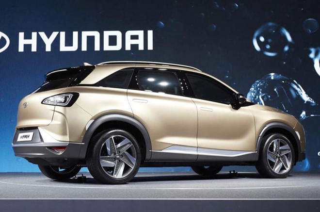 Hyundai &quot;show hang&quot; xe oto SUV chay pin nhien lieu hydro-Hinh-2