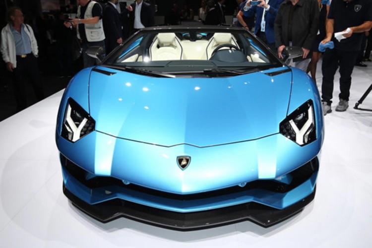 Sieu xe Lamborghini Aventador S Roadster &quot;chot gia&quot;-Hinh-2