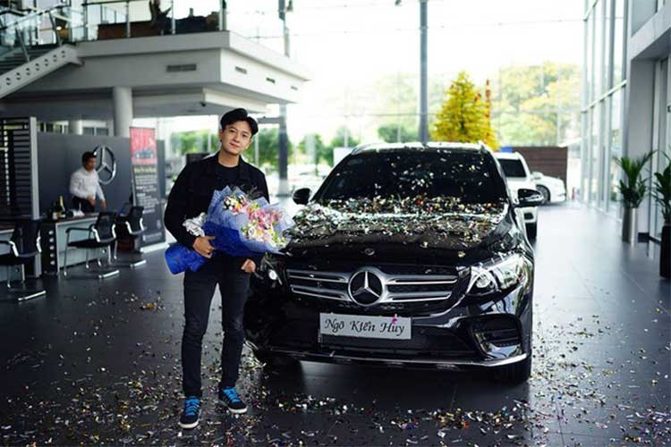 “Soi” Mercedes-Benz GLC 300 gia 2,1 ty cua Ngo Kien Huy-Hinh-4