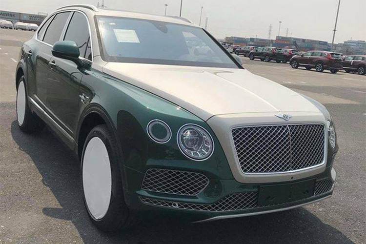 “Dap thung” sieu SUV Bentley Bentayga hon 20 ty tai Hai Phong