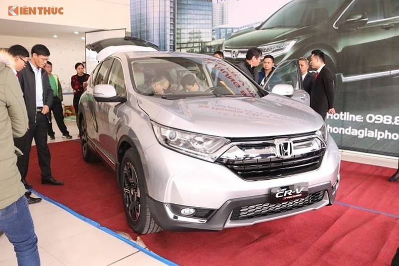 Honda CR-V 7 cho gia 963 trieu “chay hang” tai VN-Hinh-2
