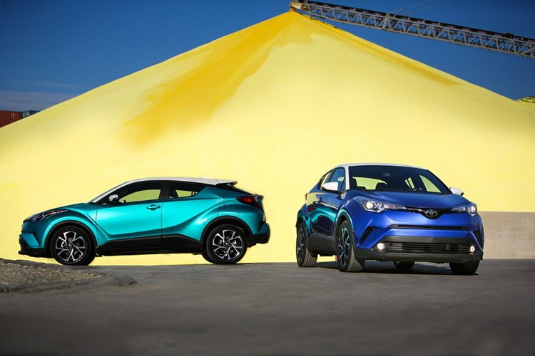 Toyota C-HR 2019 moi se co gia tu hon 500 trieu dong