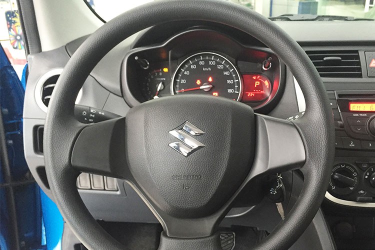 Xe Suzuki Celerio so san “chot gia” 320 trieu tai VN-Hinh-6