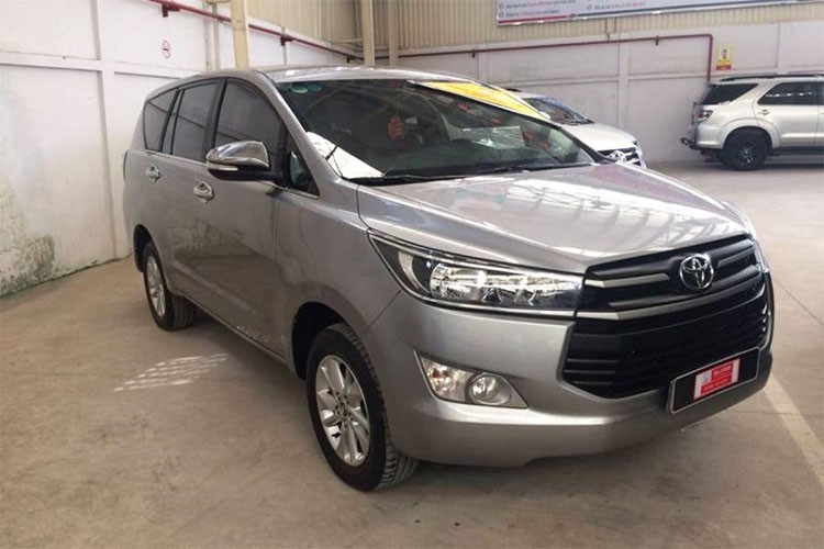 Toyota Innova 2016 dung chan ban van hon 700 trieu dong-Hinh-7