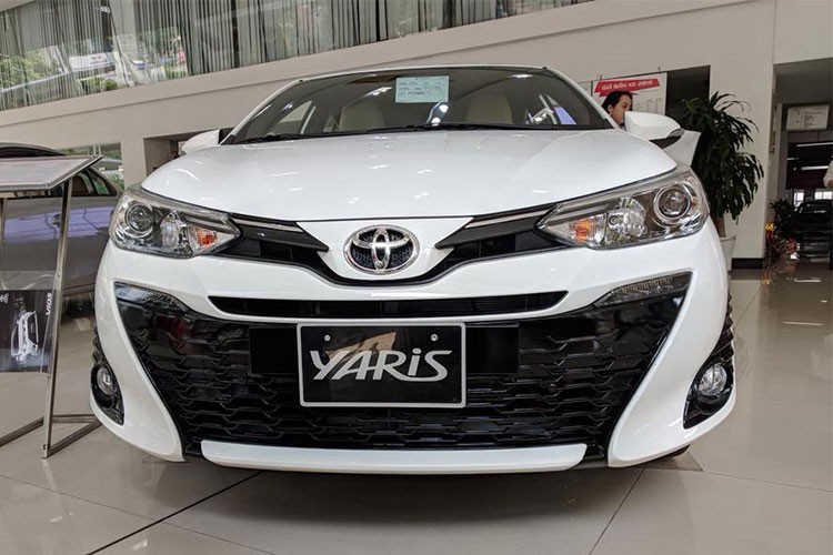 Can canh Toyota Yaris 2018 ve dai ly, gia khoang 640 trieu-Hinh-3