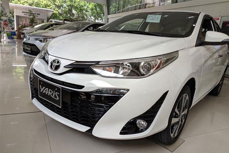 Can canh Toyota Yaris 2018 ve dai ly, gia khoang 640 trieu-Hinh-4